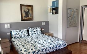 Lakeviewcabin - King Room With Balcony